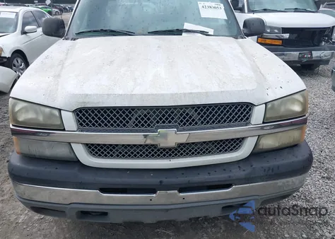 2005 Chevrolet Silverado 1500 Ls z USA, uszkodzony, nr VIN 2GCEC19T351374467